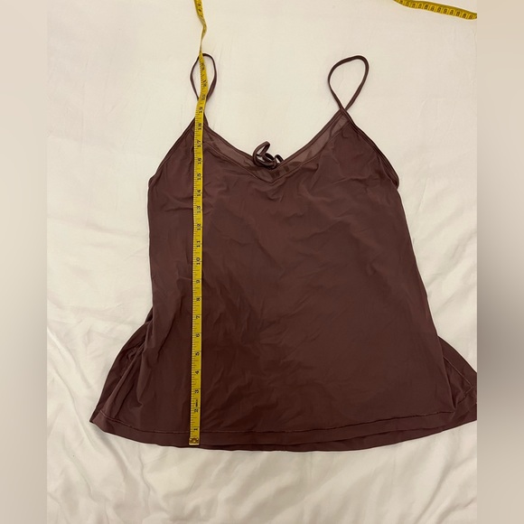 Lululemon purple athletic top - Picture 4 of 4